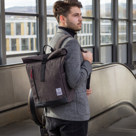 TROIKA BUSINESS ROLL TOP