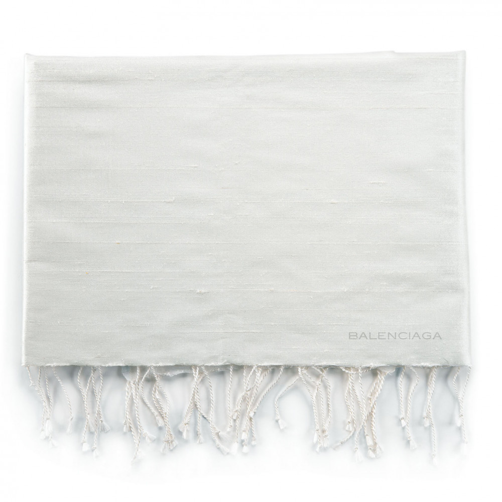 Scarf in Shantung silk Scarf in Shantung silk