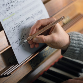 TROIKA CONSTRUCTION ENDLESS WALNUT