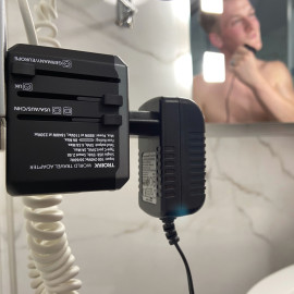 TROIKA WORLD TRAVEL ADAPTER