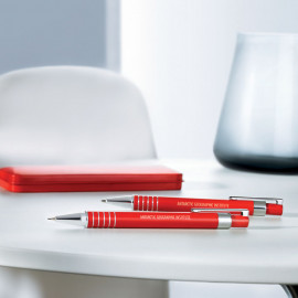 Ball pen set in metal box