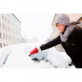 Car ice scraper w/ mitten