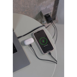 Urban Vitamin Mendocino 65W GaN charger retractable cable Urban Vitamin Mendocino 65W GaN charger retractable cable