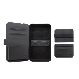 Swiss Peak RCS recycled travel case with 3 in 1 charger