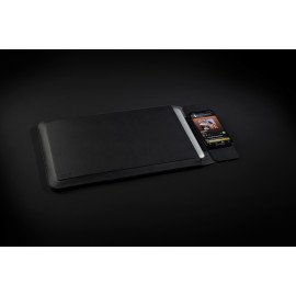 Swiss Peak 15W magnetic charging laptop sleeve 14-15,6