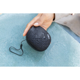 Urban Vitamin Hayward IPX7 waterproof speaker