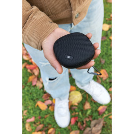 Urban Vitamin Hayward IPX7 waterproof speaker