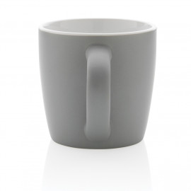 Ceramic mug with coloured inner
