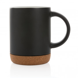 Ceramic mug with cork base