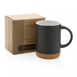 Ceramic mug with cork base