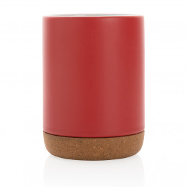 Ceramic mug with cork base