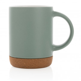 Ceramic mug with cork base