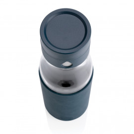 Ukiyo glass hydration tracking bottle with sleeve