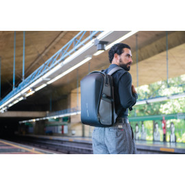 Bizz Backpack