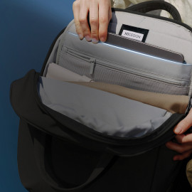XD Design Soft Tote Backpack