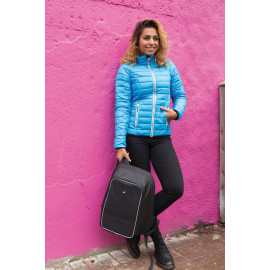 Swiss Peak AWARE™ anti-theft 15.6
