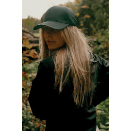 Iqoniq Logan recycled polyester lightweight jacket