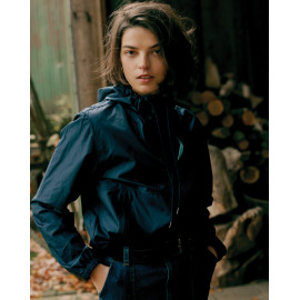 Iqoniq Logan recycled polyester lightweight jacket