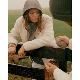 Iqoniq Logan recycled polyester lightweight jacket