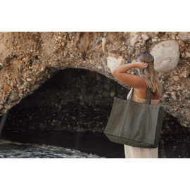 VINGA Hilo AWARE™ recycled canvas maxi tote bag